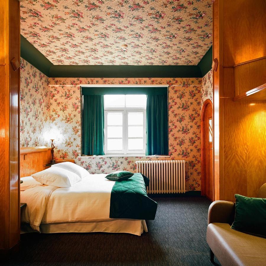 Latroupe Le Berger Hotell Saint-Gilles Exteriör bild